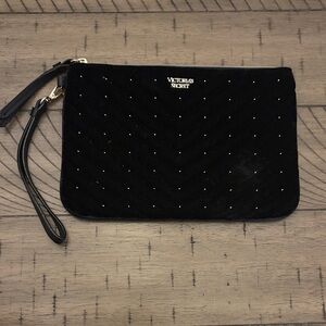 Victoria's Secret Quilted Black Wristlet